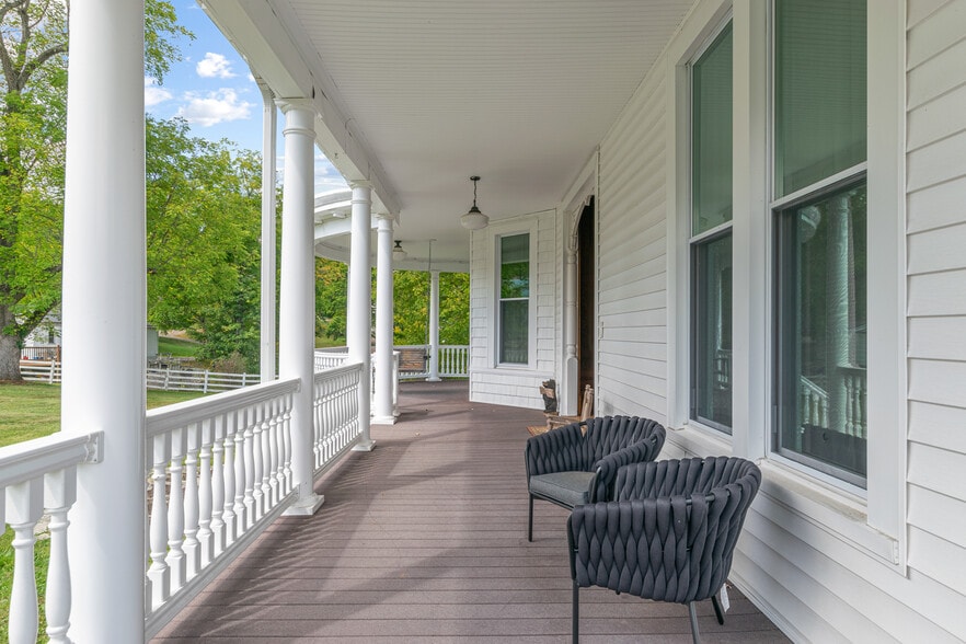 More Photos Of 639 Tower St, Tazewell Specialty For Sale