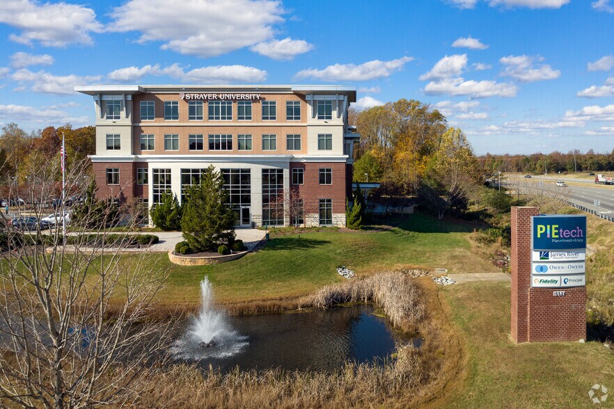 More Photos Of 15521 Midlothian Tpke, Midlothian Office For Lease