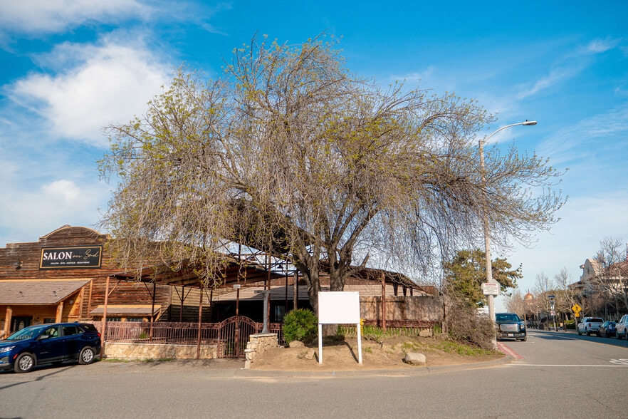 More Photos Of 41915 3rd St, Temecula Restaurant For Sale