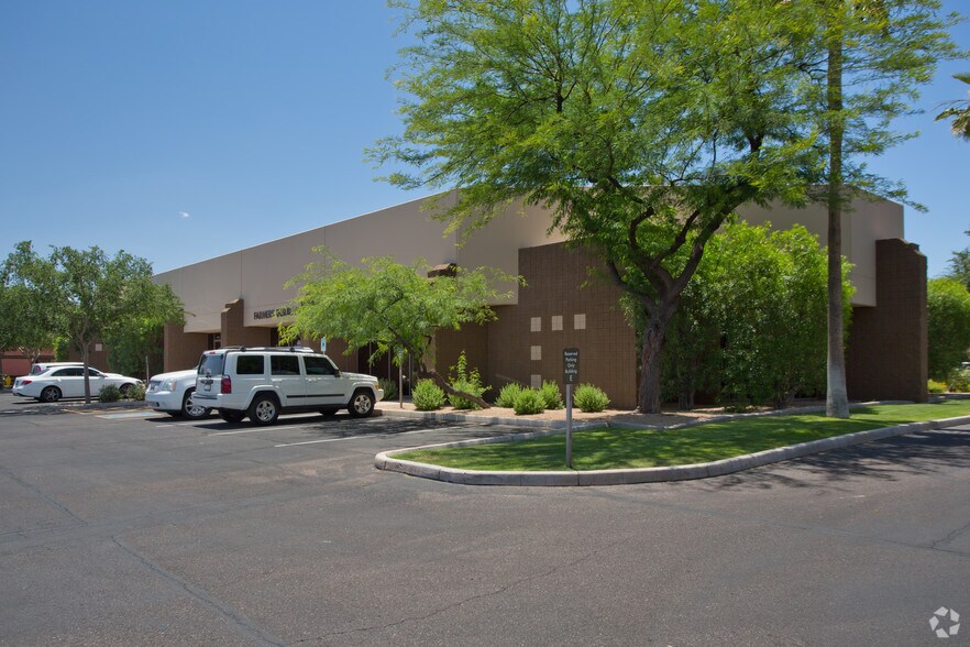 More Photos Of 17235 N 75th Ave, Glendale Unknown For Lease