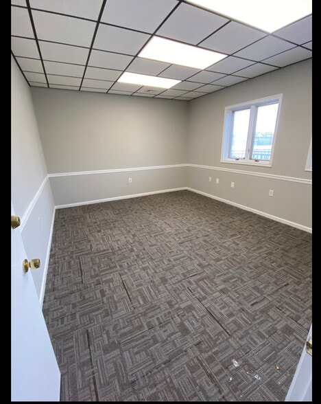 More Photos Of 3825 Leonardtown Rd, Waldorf Office For Lease