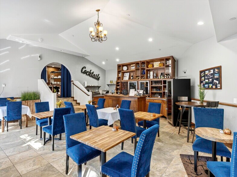More Photos Of 785 Port Rd, Point Arena Hotel For Sale
