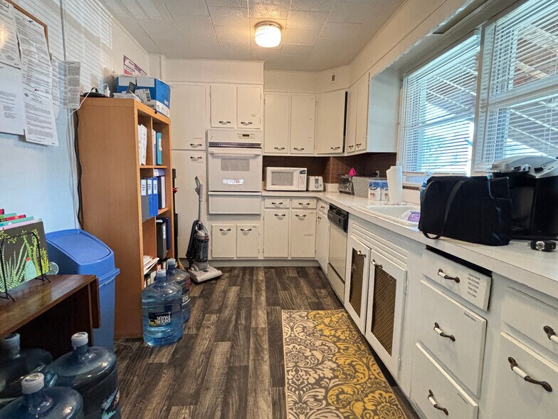 More Photos Of 2212 Union Blvd, Allentown Office Residential For Sale