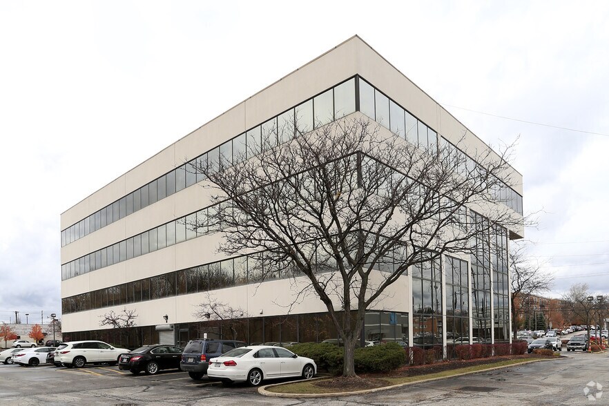 More Photos Of 27600 Chagrin Blvd, Beachwood Office For Lease