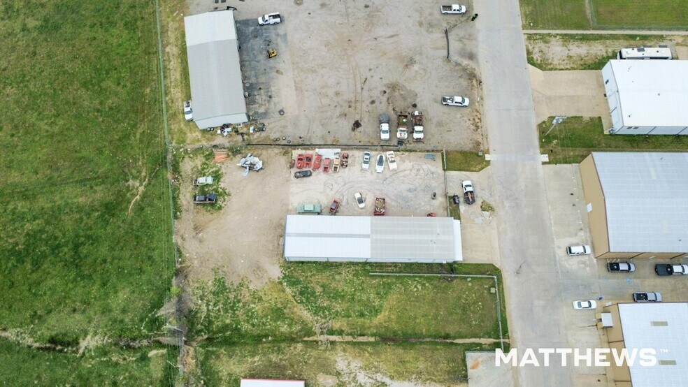 More Photos Of 1209 Foundation Rd, Pilot Point Warehouse For Sale