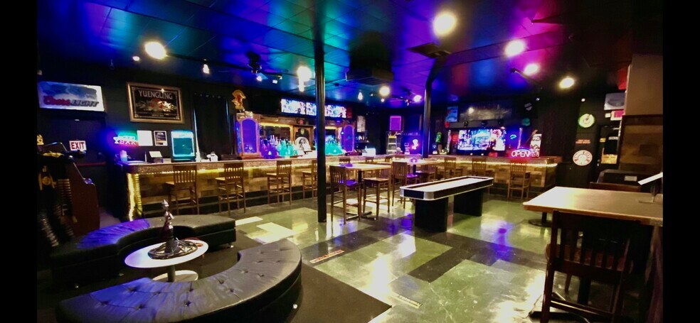 More Photos Of 206 Fernleaf St, Pittsburgh General Retail For Sale