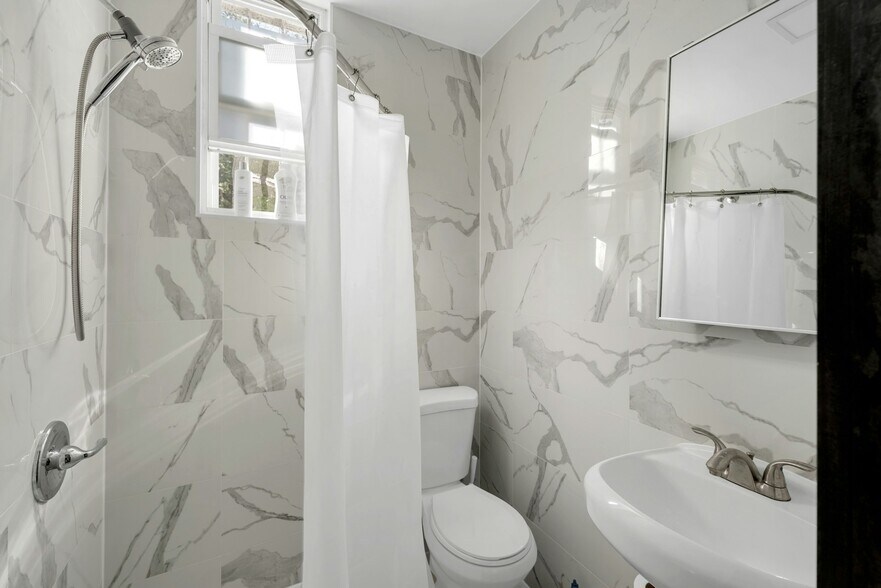 More Photos Of 453 Pavonia Ave, Jersey City Apartments For Sale