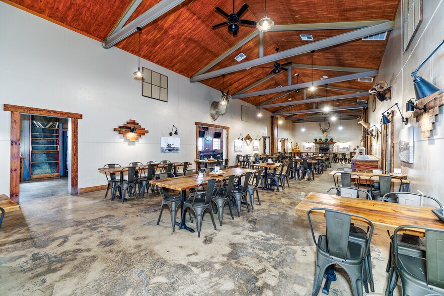 More Photos Of 8336 TX 570, San Angelo Restaurant For Sale