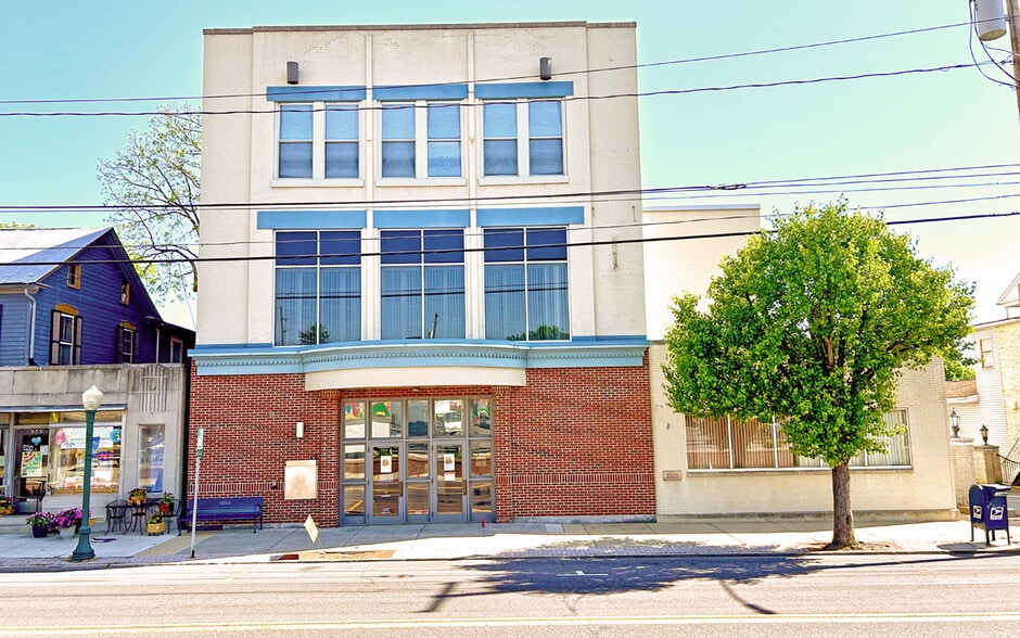 Primary Photo Of 331 Bridge St, New Cumberland Office For Sale