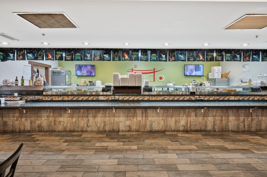 More Photos Of 209 Claire Ave, Oak Grove General Retail For Sale