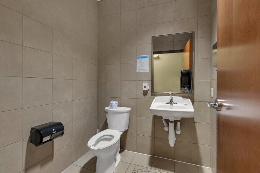 More Photos Of 6600 State Highway 29 S, Alexandria Medical For Lease