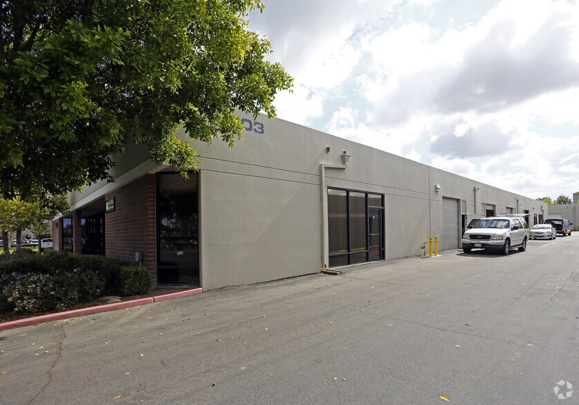 More Photos Of 17775 Main St, Irvine Unknown For Lease