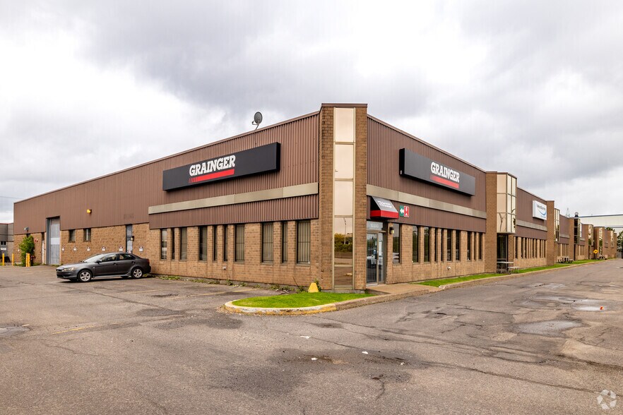 Primary Photo Of 10300-10390 Boul Louis-H.-La Fontaine, Montréal Light Manufacturing For Lease