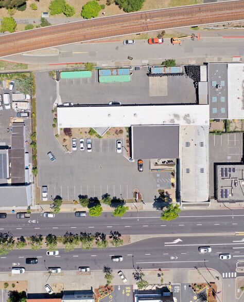 More Photos Of 11820 San Pablo Ave, El Cerrito Auto Repair For Sale