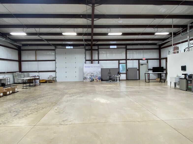 More Photos Of 9609 N Council Rd, Oklahoma City Service For Sale