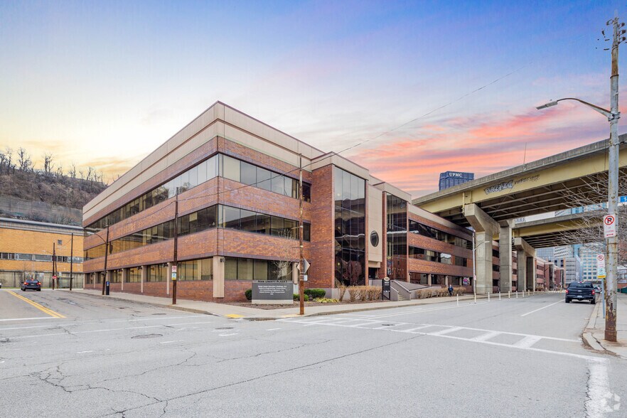 More Photos Of 1200-1350 Penn Ave, Pittsburgh Office For Lease