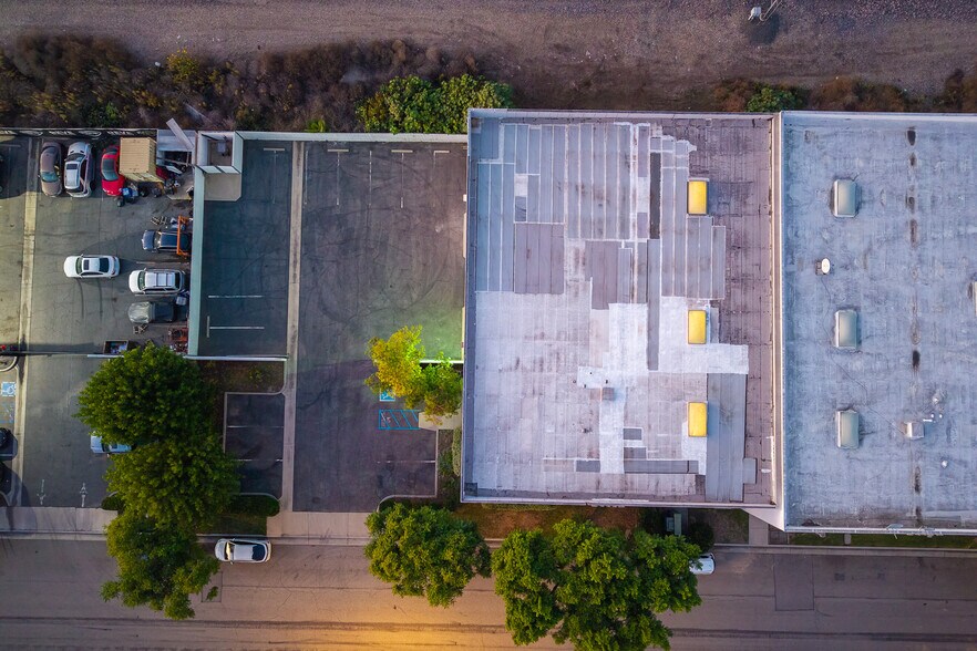 More Photos Of 21117 Commerce Pointe Dr, City Of Industry Warehouse For Lease