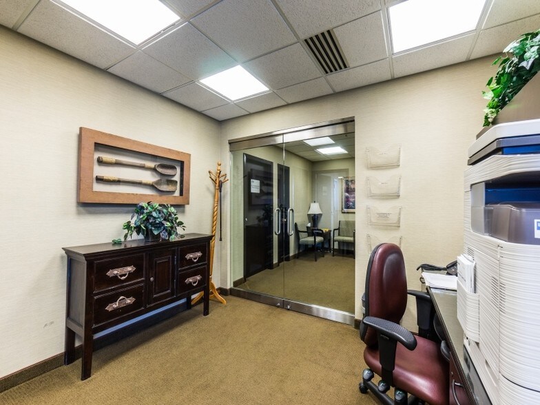 More Photos Of 1055 N 300 W, Provo Medical For Sale