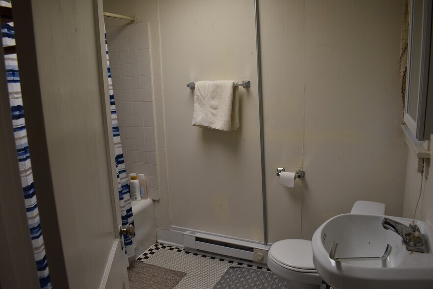 More Photos Of 327 Main St, Binghamton Apartments For Sale
