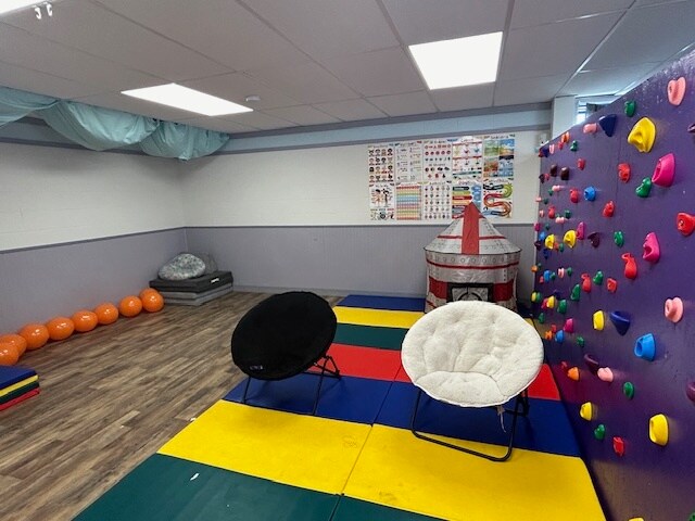 More Photos Of 2210 Valley Dr E, Miles City Storefront Retail Residential For Sale