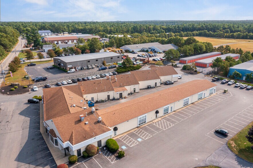 More Photos Of 202 S Meadow Rd, Plymouth Freestanding For Sale