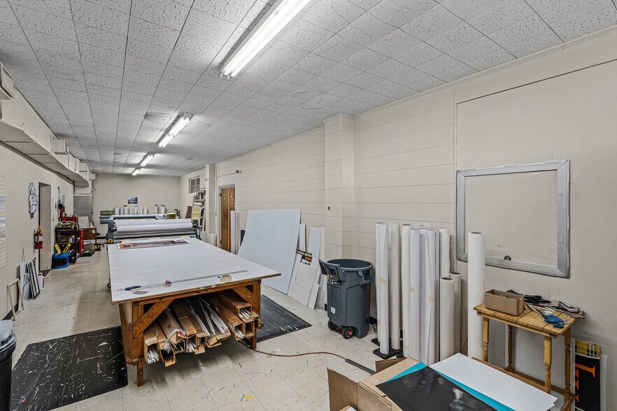 More Photos Of 107 E Polk Ave, Lake Wales General Retail For Sale