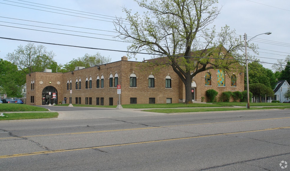 Primary Photo Of 525 N Pennsylvania Ave, Lansing Religious Facility For Sale