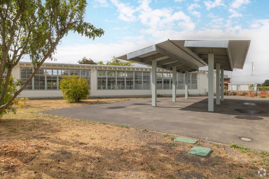 More Photos Of 1680 Los Carneros Ave, Napa Schools For Sale