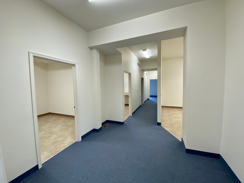 More Photos Of 292-296 W Ridge Pike, Royersford Office For Lease