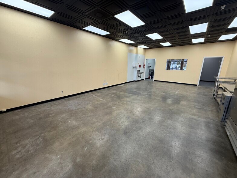 More Photos Of 273 W 500 S, Bountiful Unknown For Lease