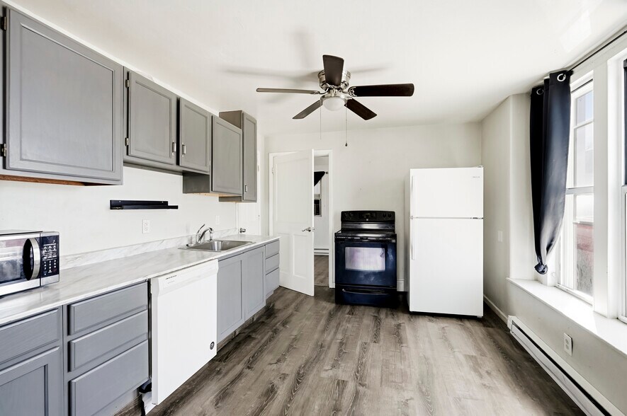 More Photos Of 404 State St, Fort Morgan Apartments For Sale