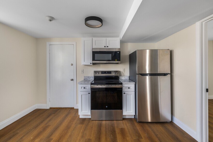 More Photos Of 41 E Transit St, Providence Apartments For Sale