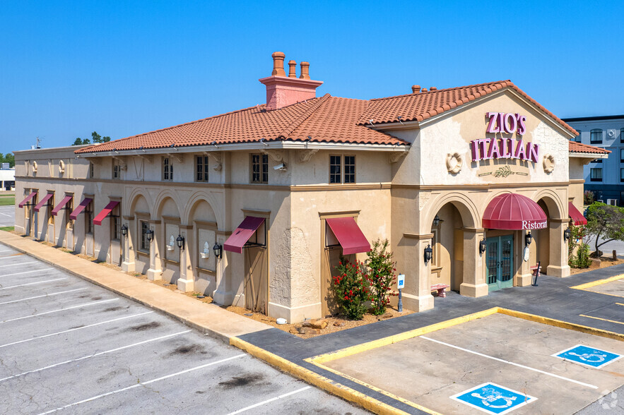 Primary Photo Of 2035 S Meridian Ave, Oklahoma City Restaurant For Lease