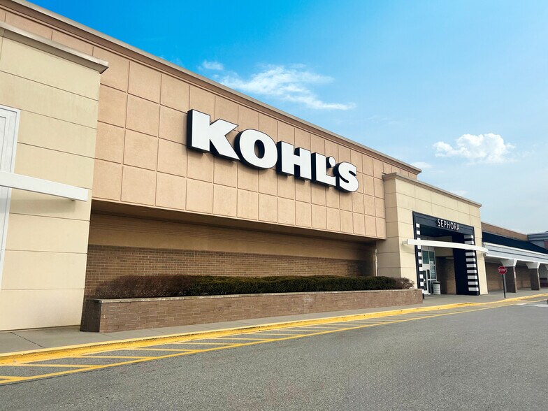 More Photos Of 220 Route 12, Groton Unknown For Lease