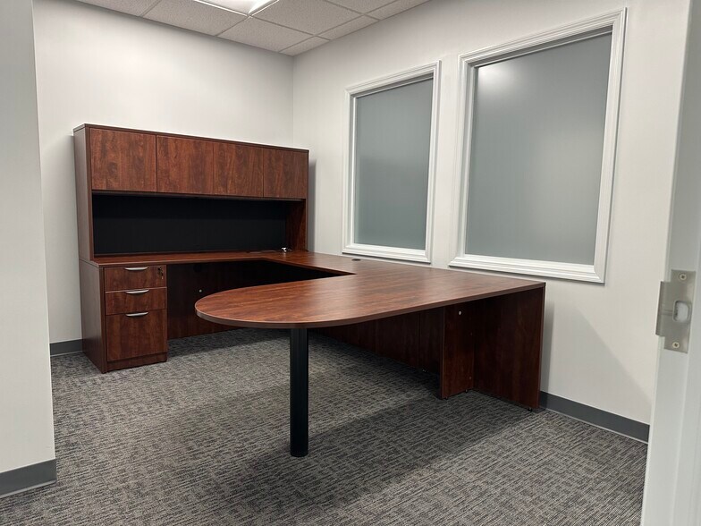 More Photos Of 150 E Broadway St, Covington Bank For Sale