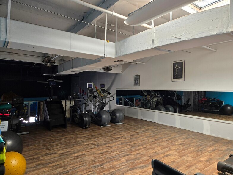 More Photos Of 300 Ohukai Rd, Kihei Light Manufacturing For Lease