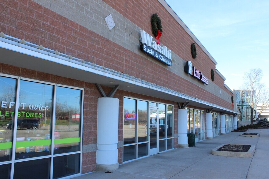 More Photos Of 4325 Breton Rd SE, Grand Rapids Unknown For Lease