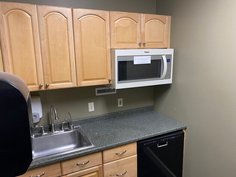 More Photos Of 2101 Mount Read Blvd, Rochester Warehouse For Sale