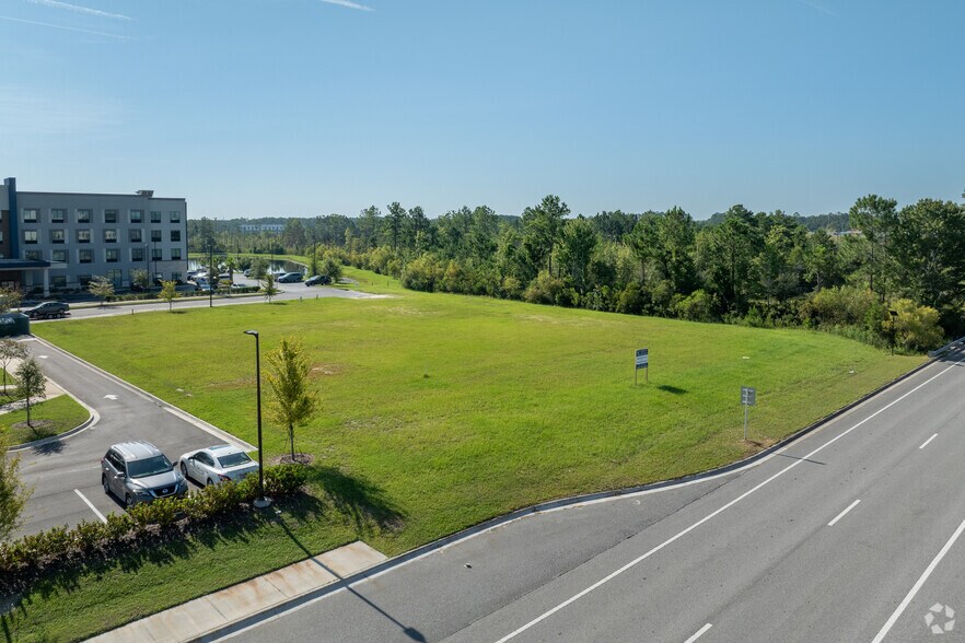 More Photos Of Jeremiah St, Middleburg Land For Lease