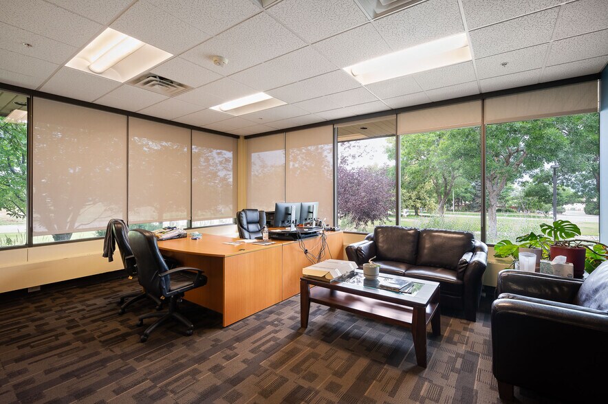 More Photos Of 12300 Grant St, Thornton Manufacturing For Sale