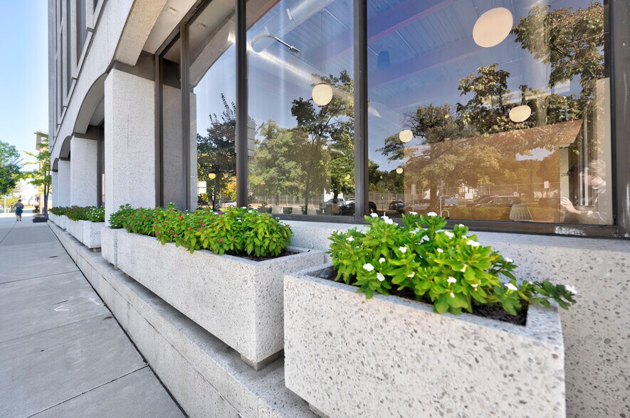 More Photos Of 224 N Euclid Ave, Pittsburgh Office For Lease