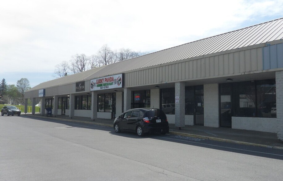 More Photos Of 13119 Broadway Ave, Alden Unknown For Lease