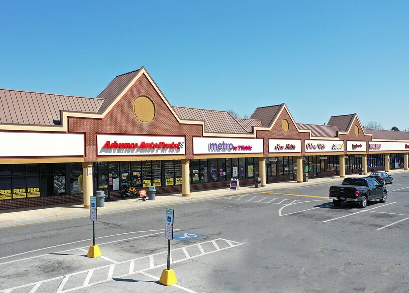 More Photos Of 801-835 Bowman St, Lebanon Unknown For Lease