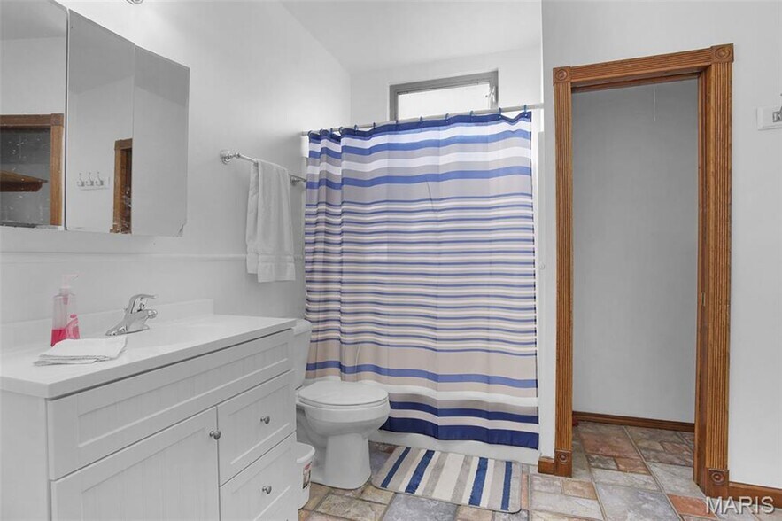 More Photos Of 234 Lemay Ferry Rd, Saint Louis Specialty For Sale