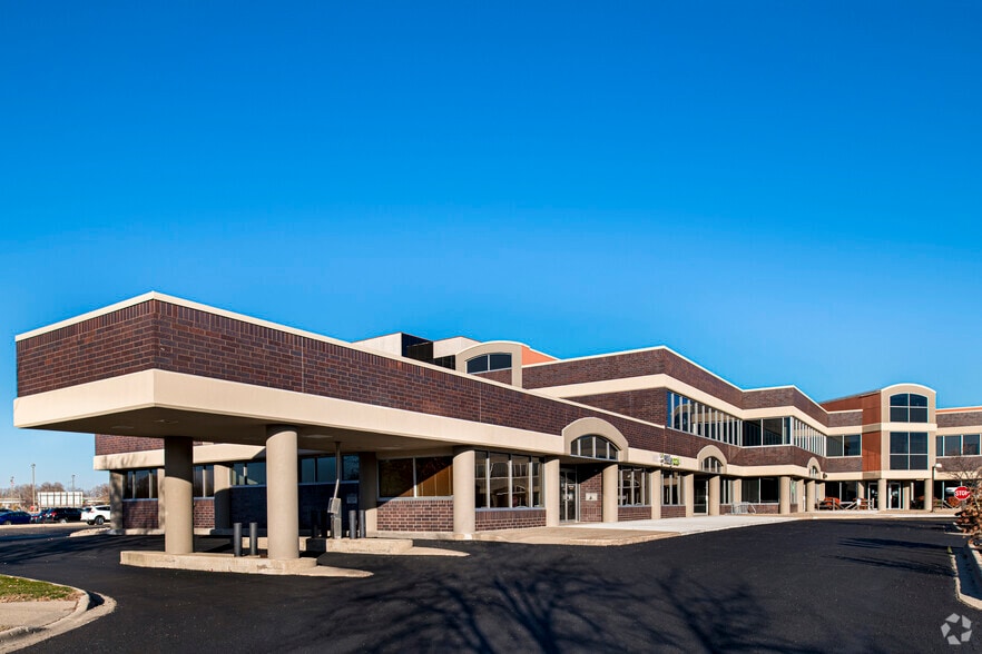 More Photos Of 258 Corporate Dr, Madison Office For Lease