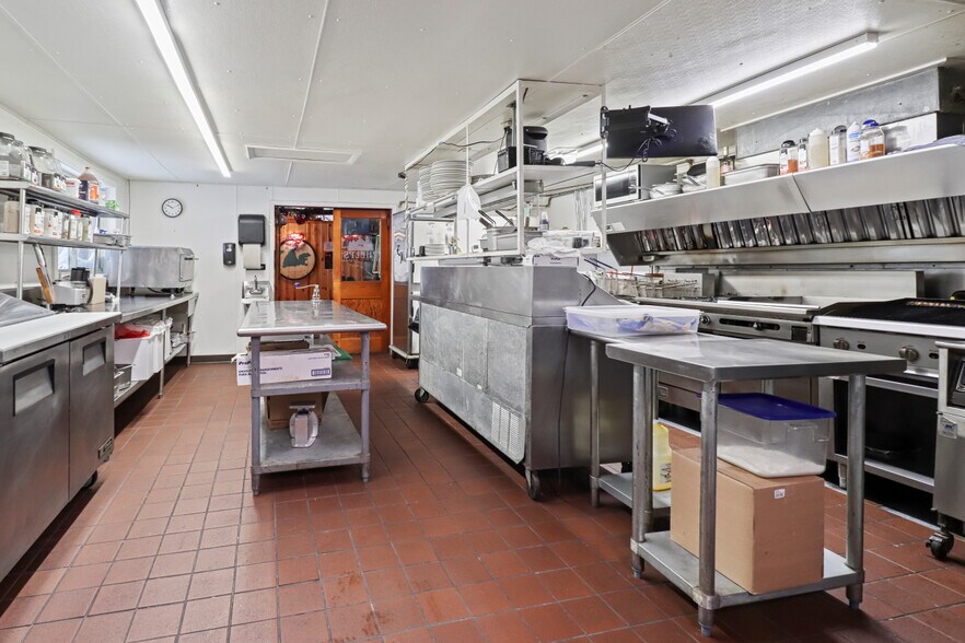 More Photos Of 5751 Hillside Resort Trl, Phelps General Retail For Sale