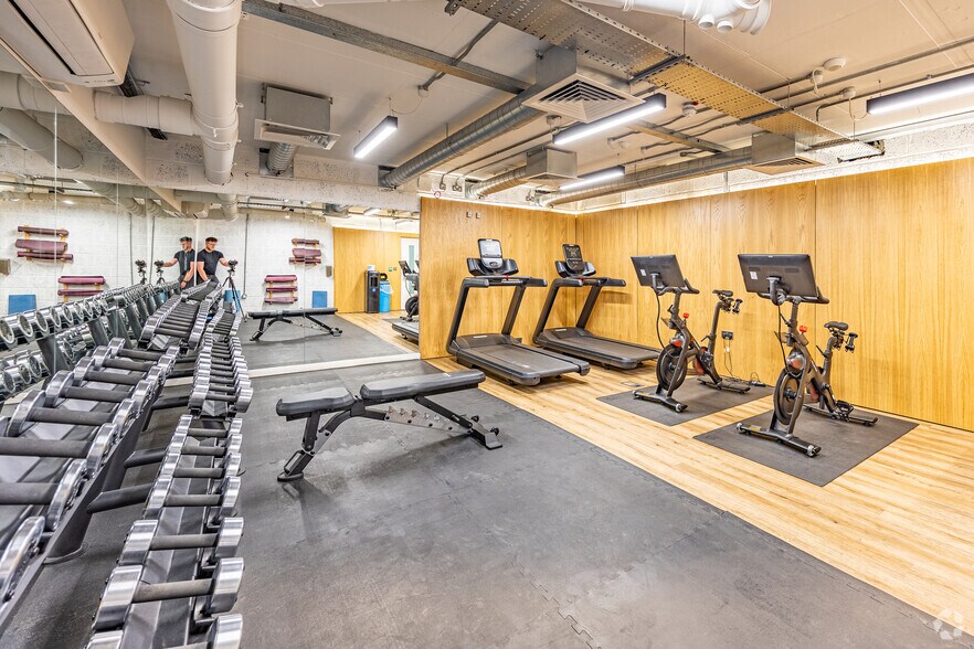 More Photos Of 92-98 Fountainbridge, Edinburgh Coworking Space