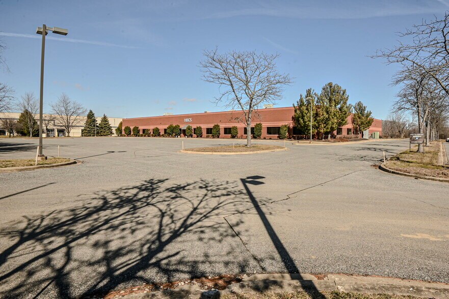 More Photos Of 118 Lukens Dr, New Castle Unknown For Lease