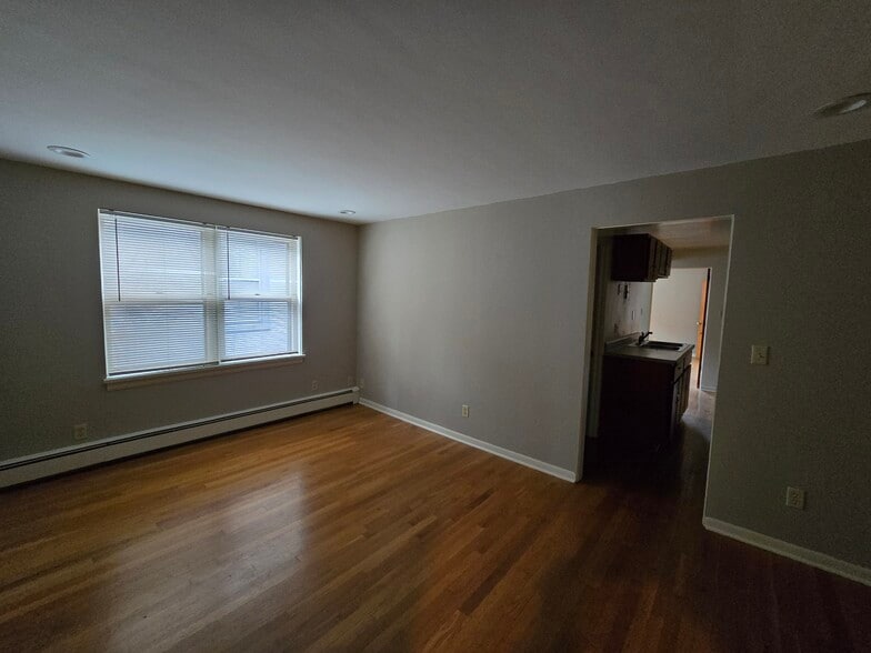 More Photos Of 813 W Berry St, Fort Wayne Apartments For Sale