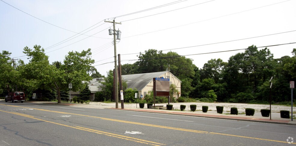 More Photos Of 1600 Montauk Hwy, Oakdale Land For Sale